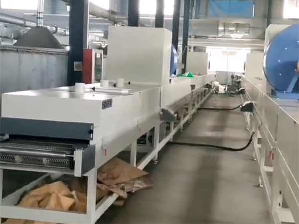 不锈钢板淋黑色亮光漆